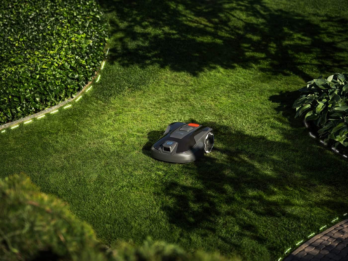 Husqvarna Automower 312V mit Garage - Image 18