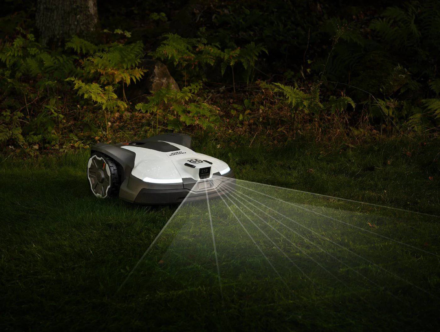 Husqvarna Automower 430V NERA mit Garage - Image 8