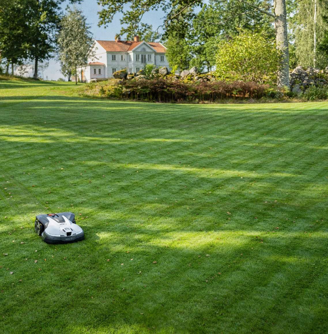 Husqvarna Automower 430V NERA mit Garage - Image 9
