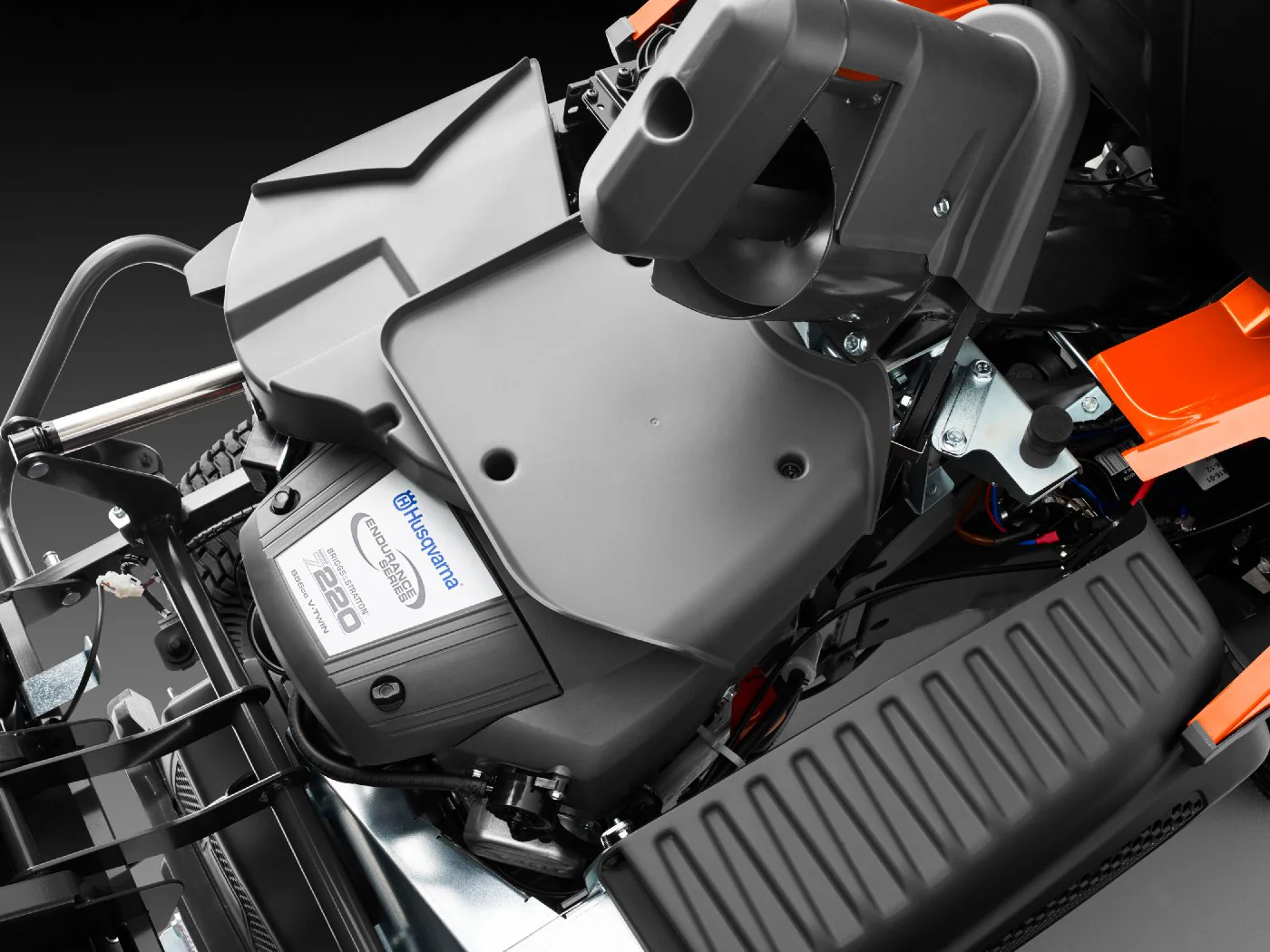 Husqvarna Profi Allrad-Frontmäher RC 320Ts AWD - Grundgerät ohne Mähdeck - Image 6