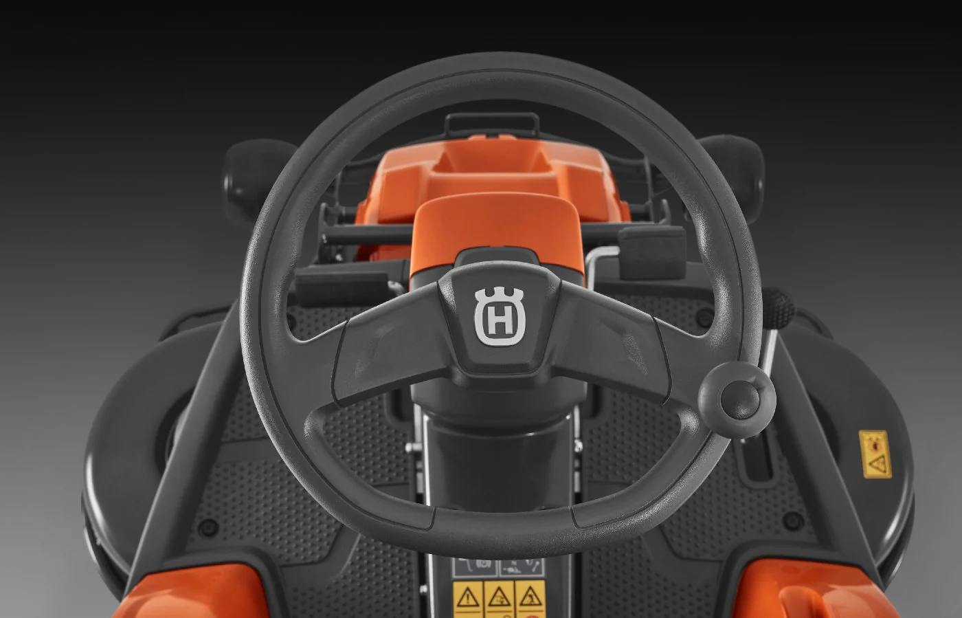 Husqvarna Profi-Frontmäher R 216T AWD Combi 103 Winterpaket mit Schneeschild und Gummileiste - Image 6