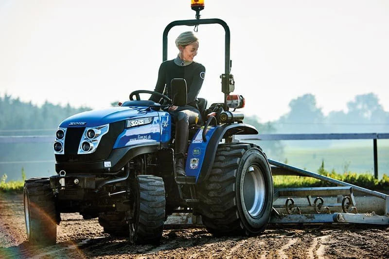 Solis Kompakttraktor 26 Grundmaschine ohne Bereifung - Image 2
