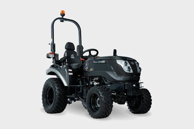 Solis Kompakttraktor 26 HST Panther Sondermodell in Schwarz Grundmaschine ohne Bereifung - Image 5