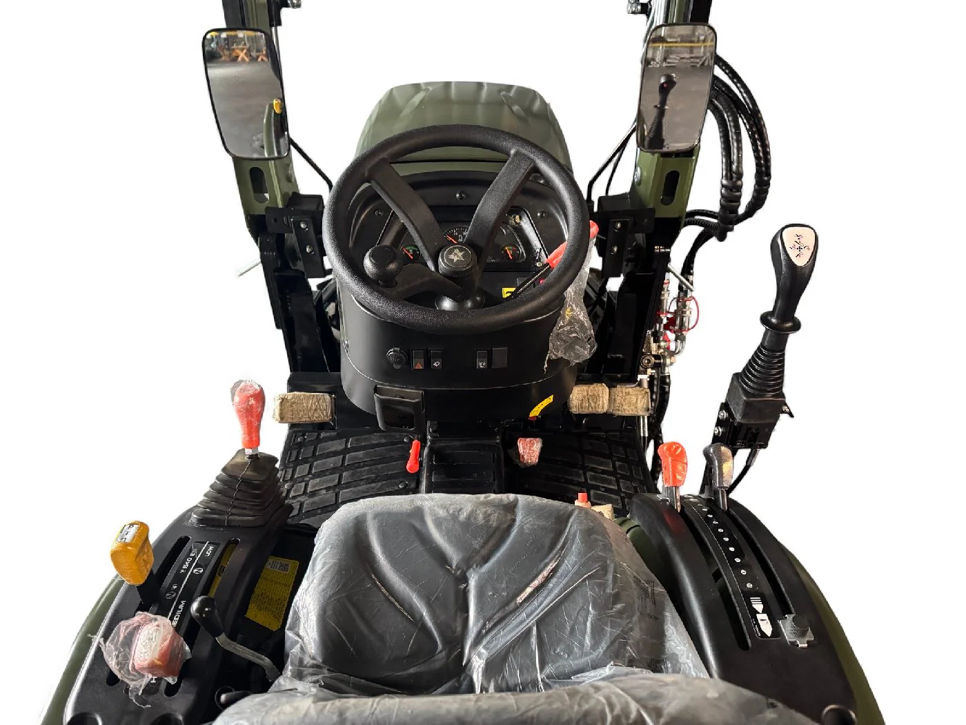 Startrac Allrad-Kleintraktor 22 Nato-Grün mit Ackerstollenbereifung + Frontlader inklusive Schaufel - Image 7