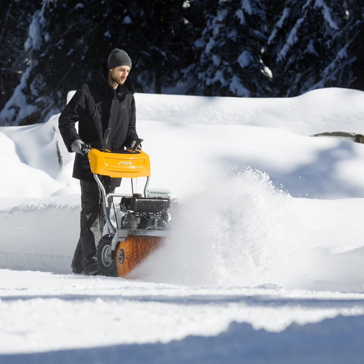 Stiga Schmutz- und Schneekehrmaschine SWS 800 GE Elektrostart - Image 8