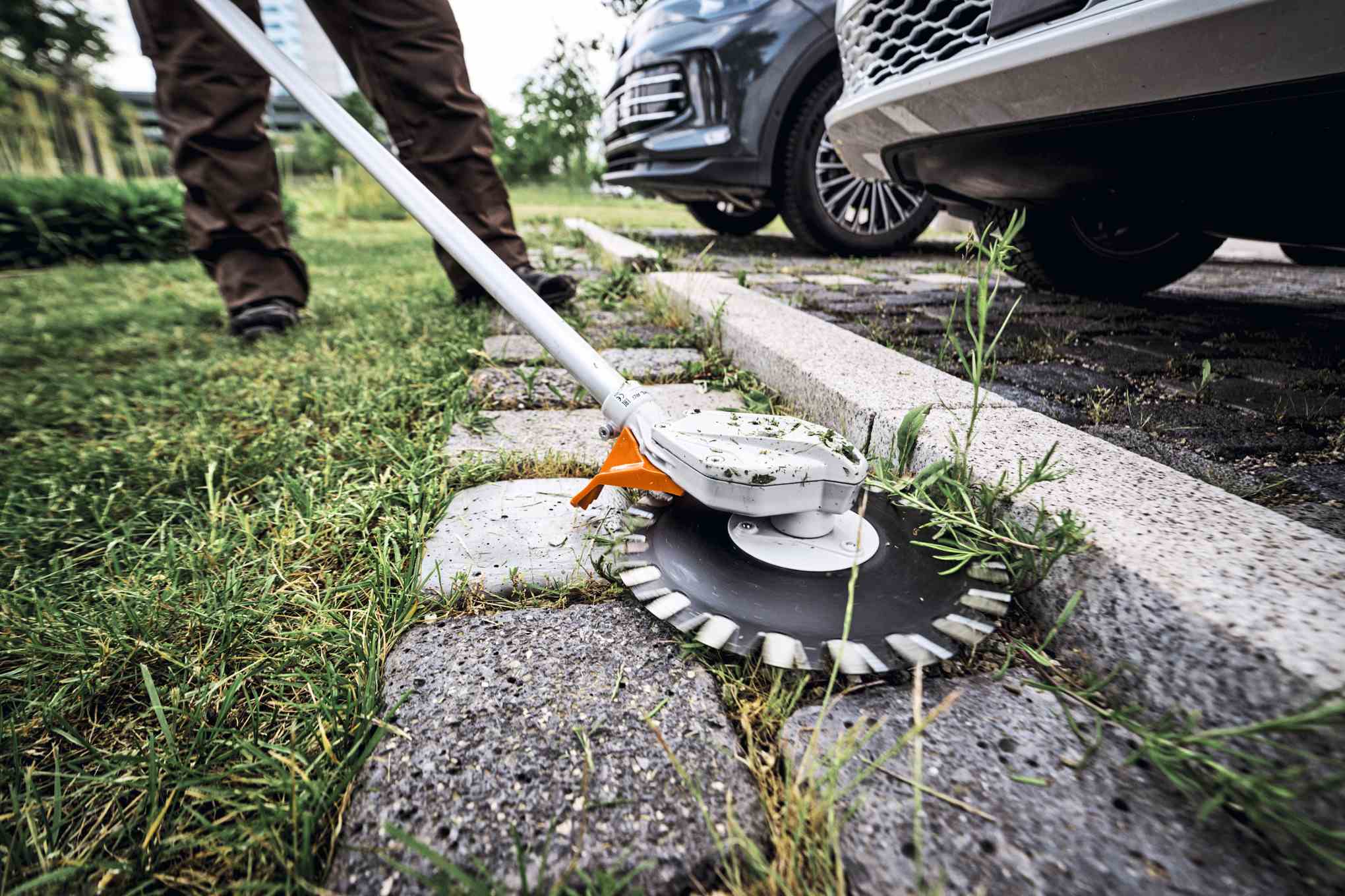 STIHL Akku-Kreiselschere RGA 140, ohne Akku und Ladegerät - Image 8