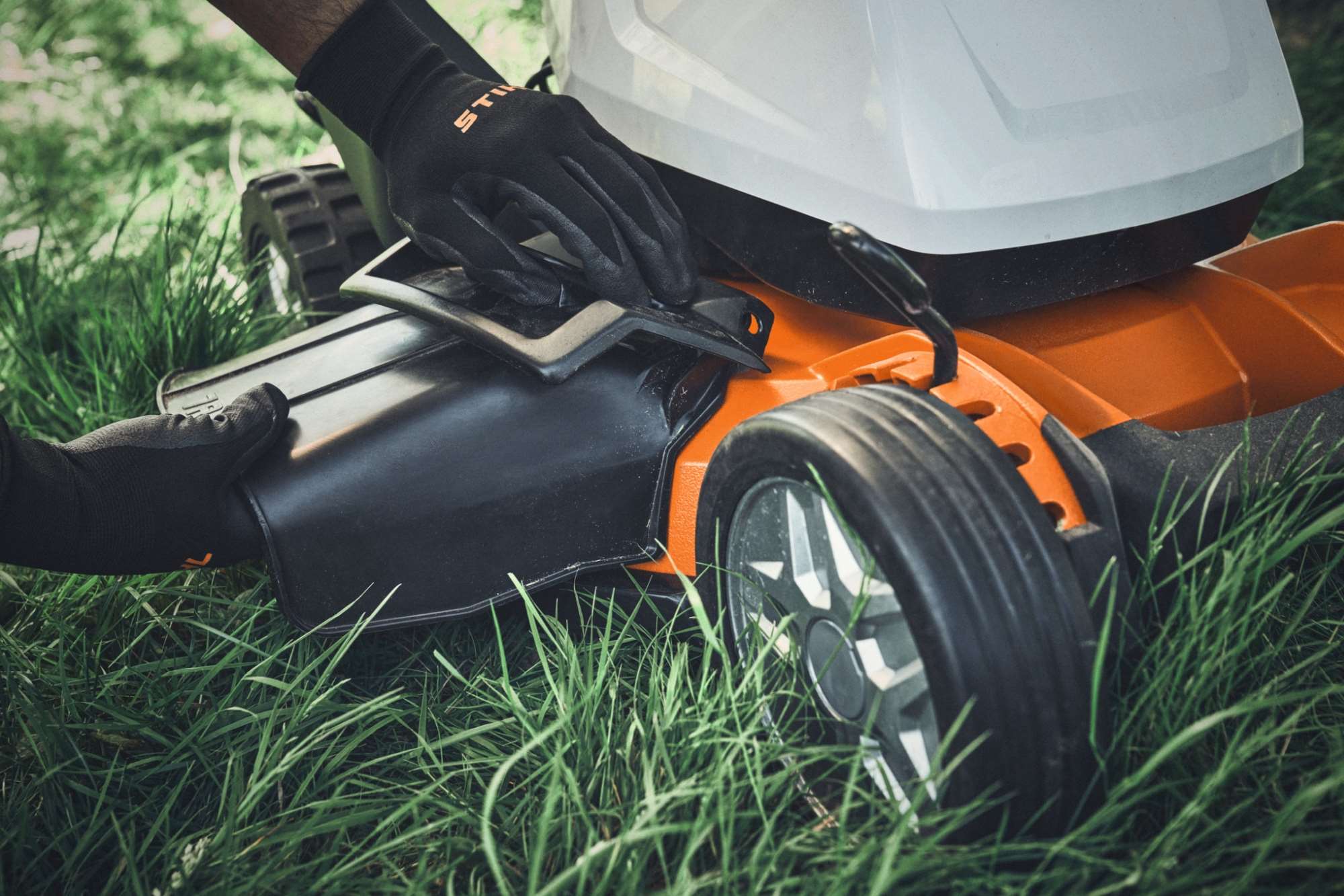 STIHL Akku-Rasenmäher RMA 7 RV ohne Akku und Ladegerät - Image 5