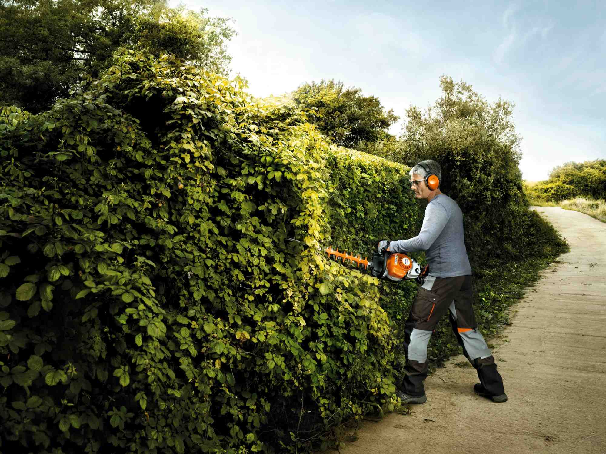 STIHL Benzin-Heckenschere HS 82 R, Schnittlänge 75 cm - Image 3