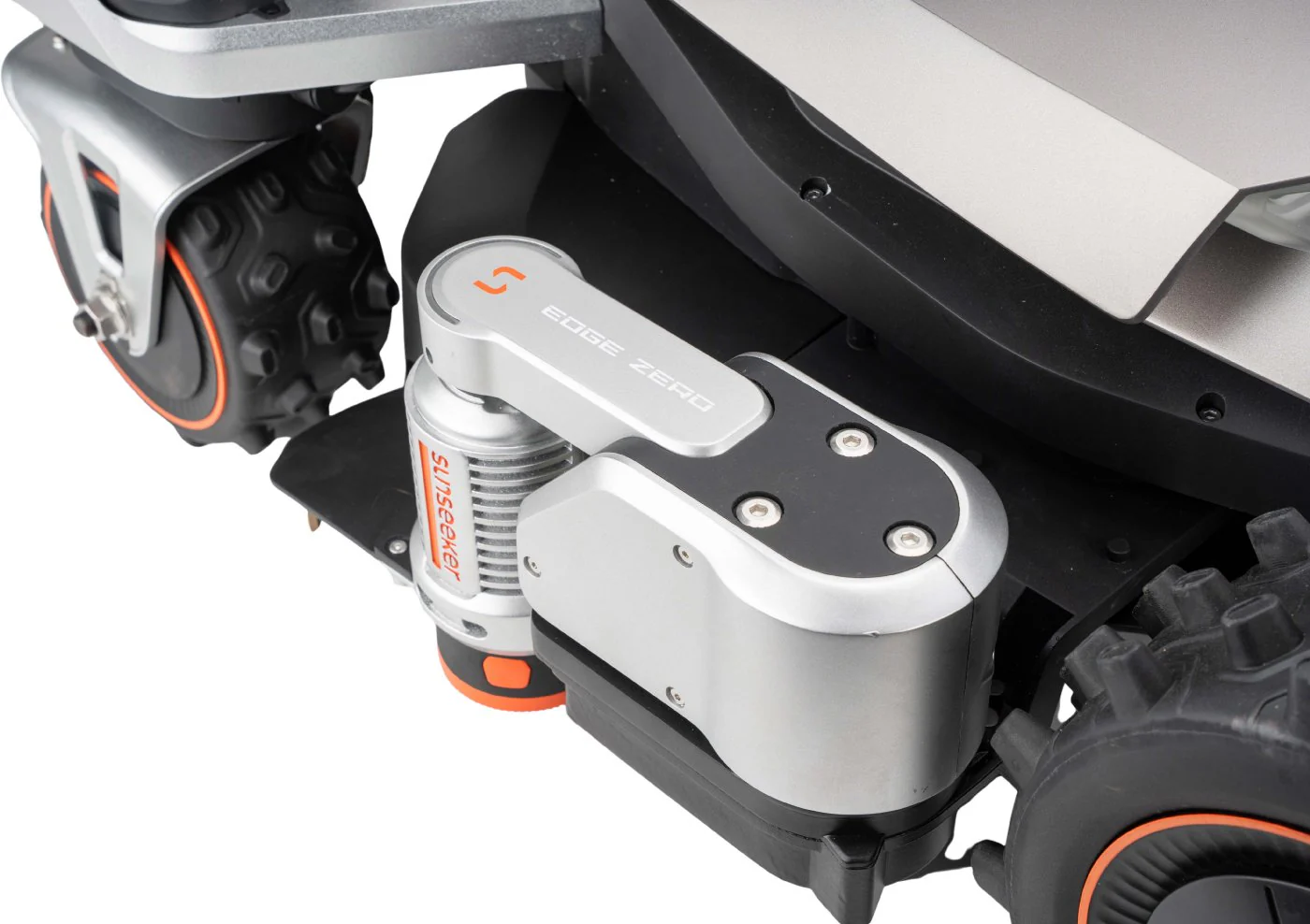 Sunseeker kabelloser Mähroboter X9 für Sportplätze und Großflächen (mit Allrad) - Image 5