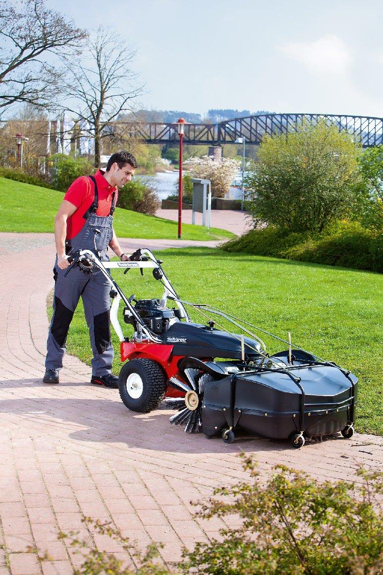 Tielbürger Schmutz- und Schneekehrmaschine tk48 hydrostat Honda GXV160 - Image 3