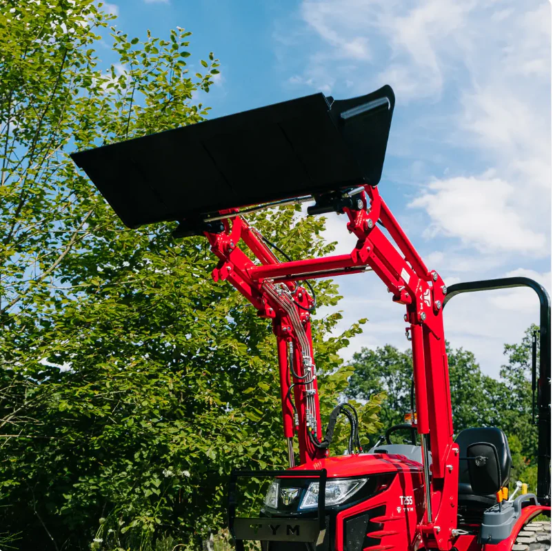 Tym Allrad-Kompakttraktor T255 mit Rasenbereifung, 153cm Zwischenachsmähwerk und Frontlader - Image 4